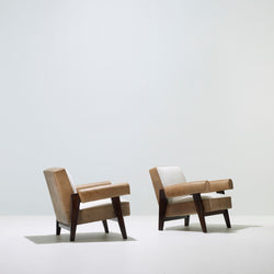 Advocate Sofa