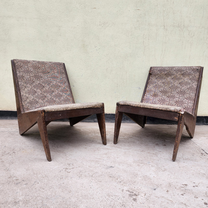 Pair of upholstery kangaroo sofa chair