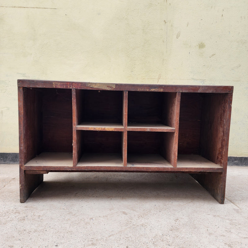 Pigeon hole desk in Sisso wood